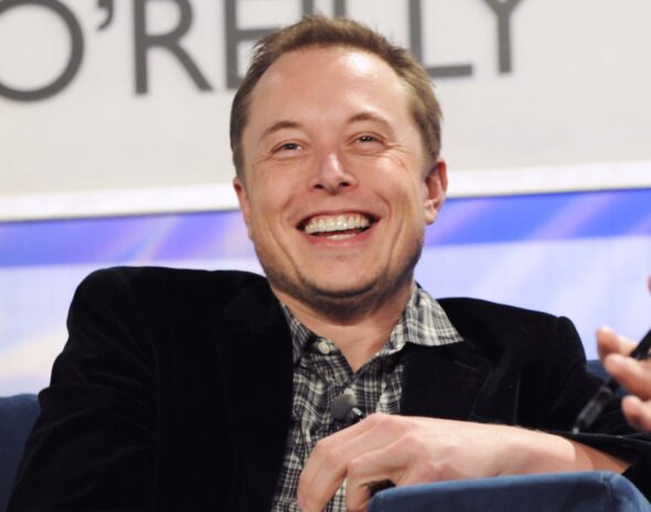Elon Musk. Źródło Wikicommons
