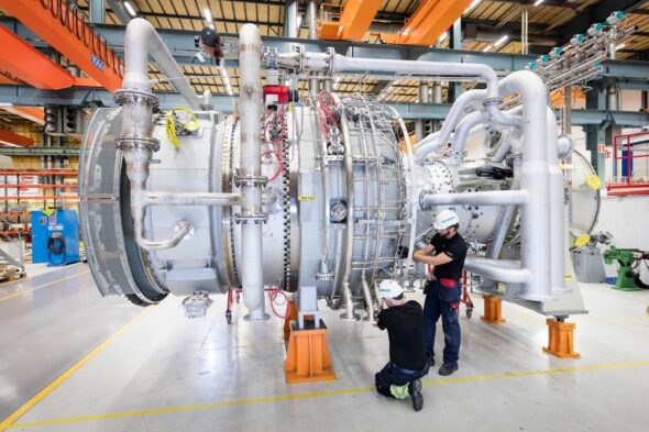 Turbiny gazowe SGT-800 z fabryki Siemensa w Finspång Fot. Siemens