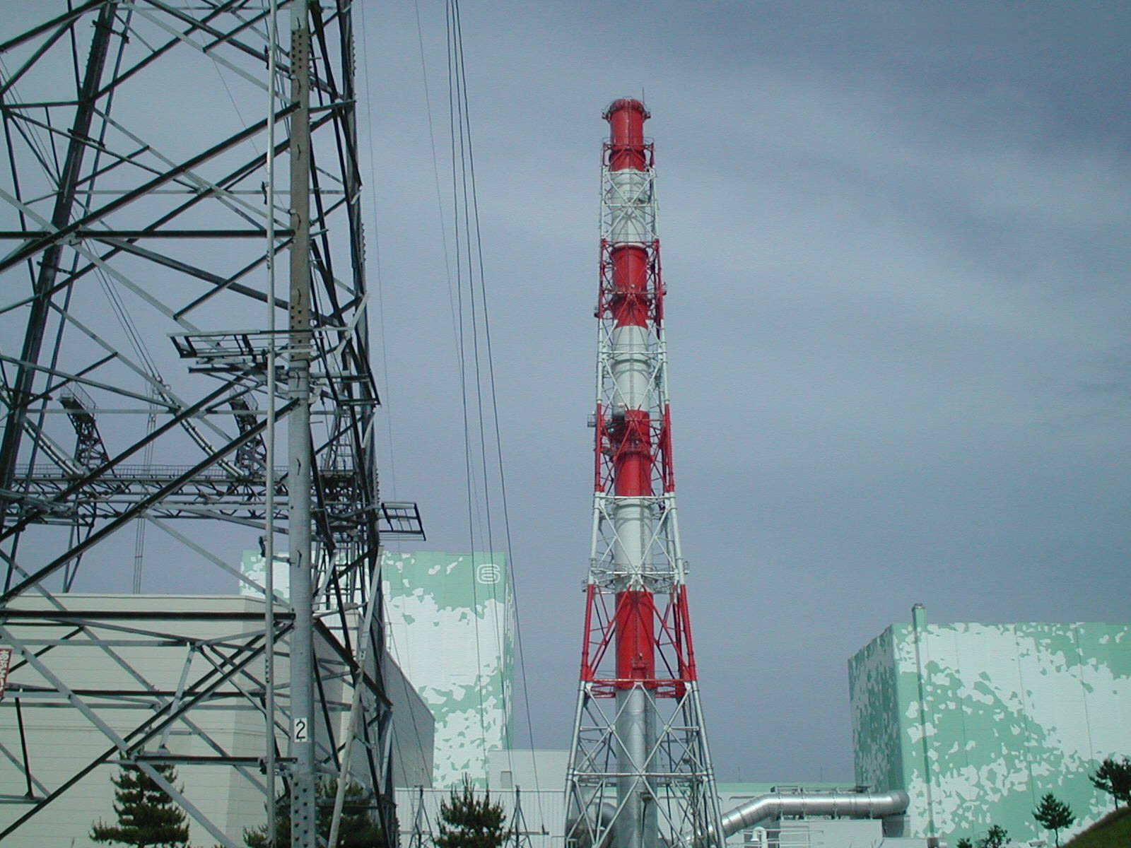 5 i 6 blok elektrowni Fukushima Daichi. Fot. Wikimedia Commons