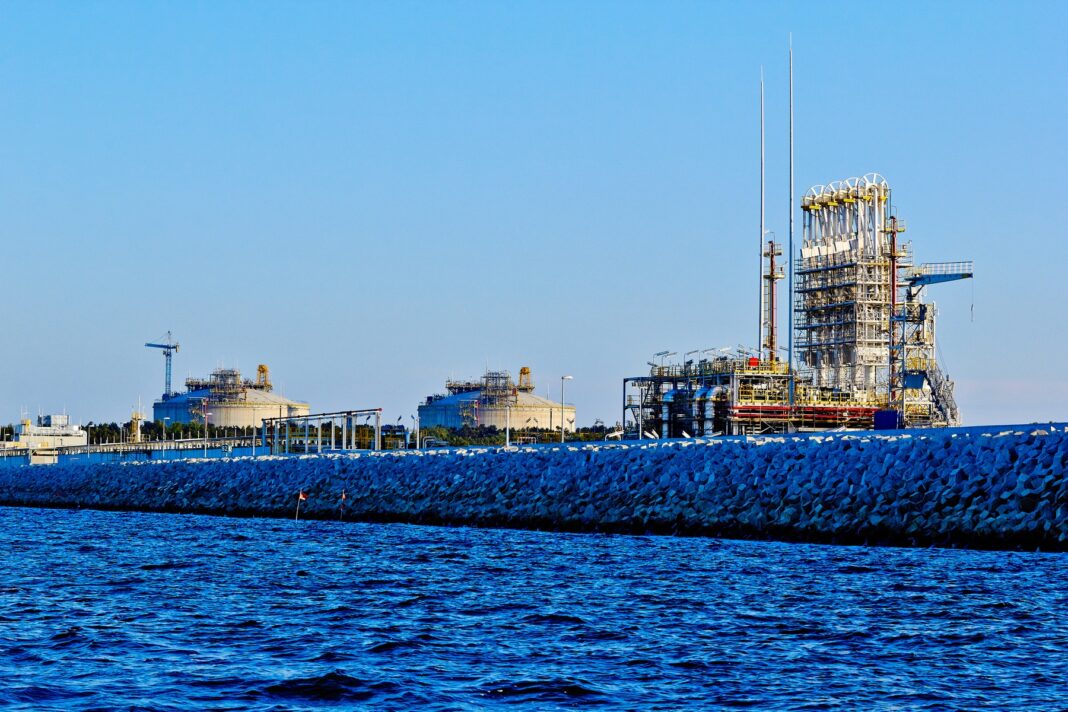 Terminal LNG w Świnoujściu. Fot. PLNG