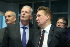 Prezes Gazpromu Aleksiej Miller po prawej. Fot. Gazprom