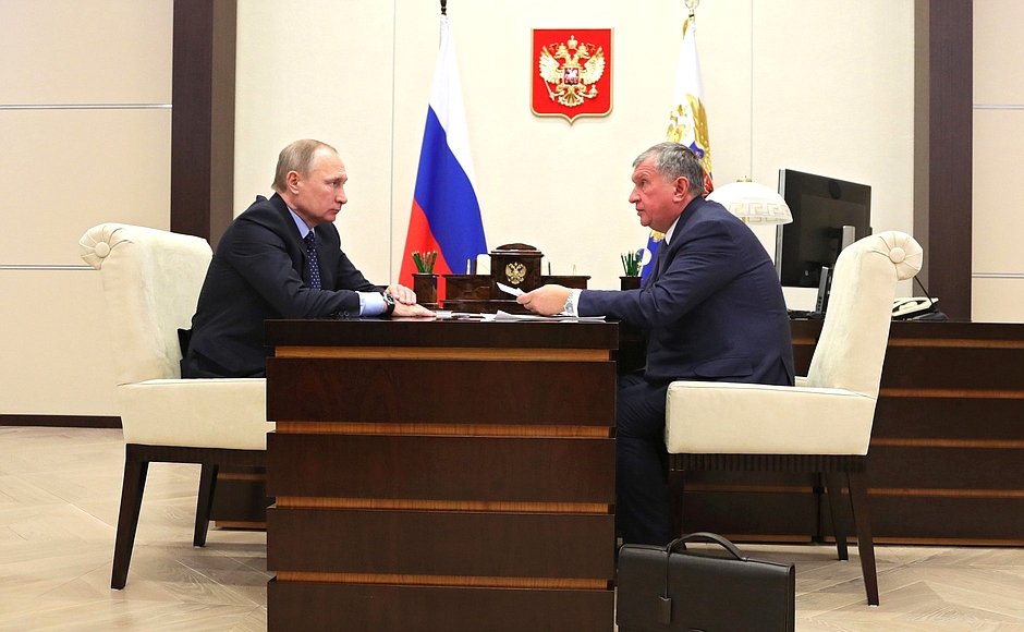 Władimir Putin i Igor Sieczin. Fot. Kremlin.ru