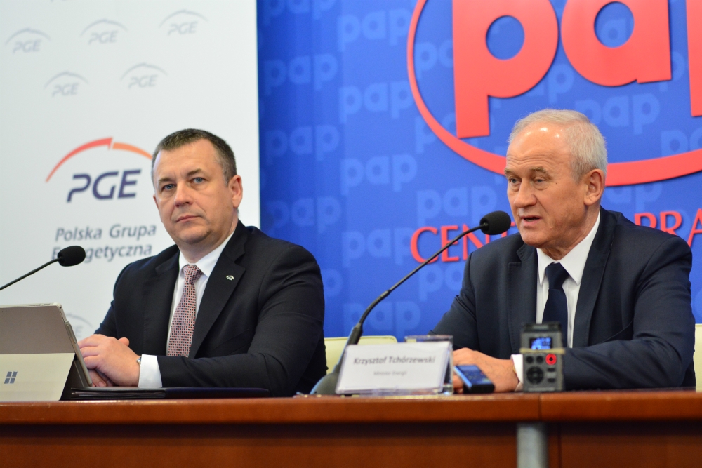 Minister energii Krzysztof Tchórzewski (P) i prezes PGE Henryk Baranowski (L), fot. Ministerstwo Energii