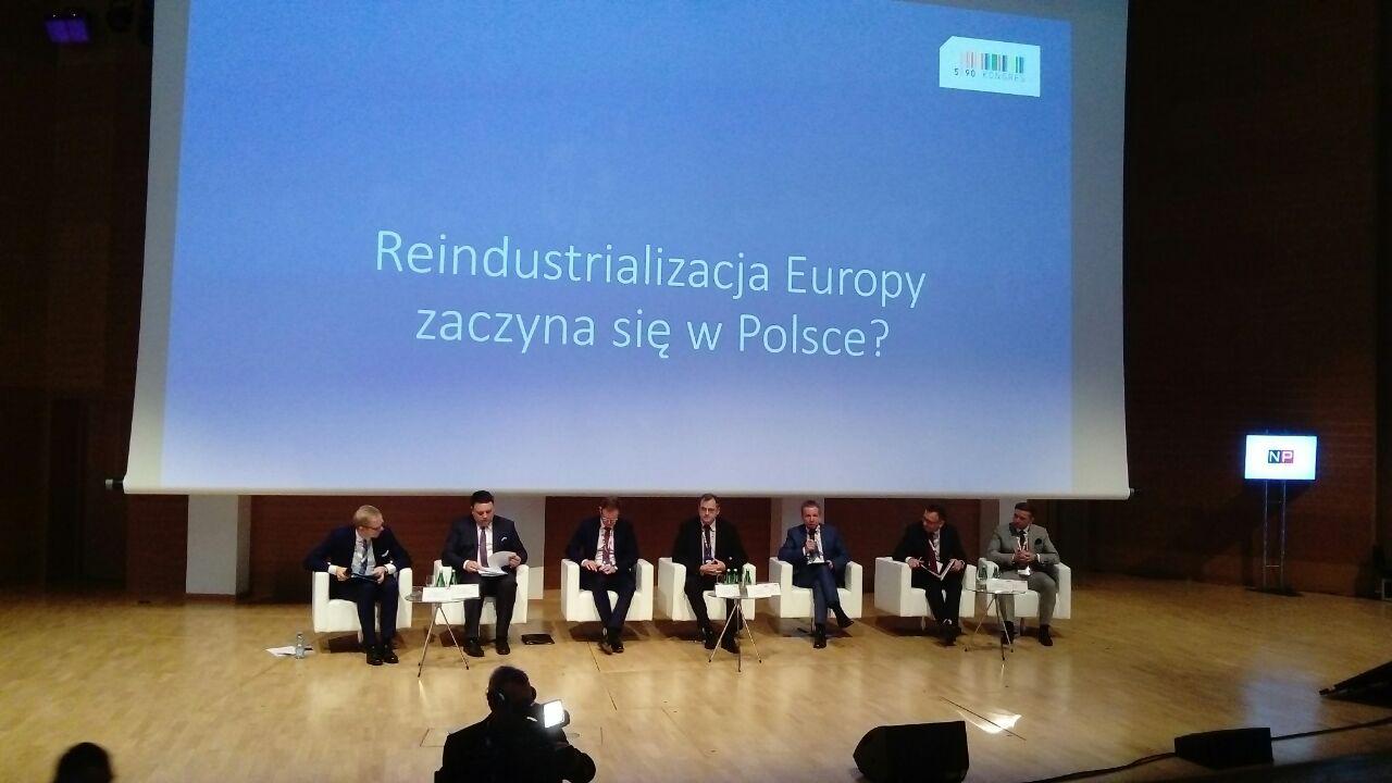 Panel o reindustrializacji na Kongresie 590. Fot.: BiznesAlert.pl