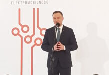 Prezydent Andrzej Duda na spotkaniu o elektromobilności. Fot. BiznesAlert.pl