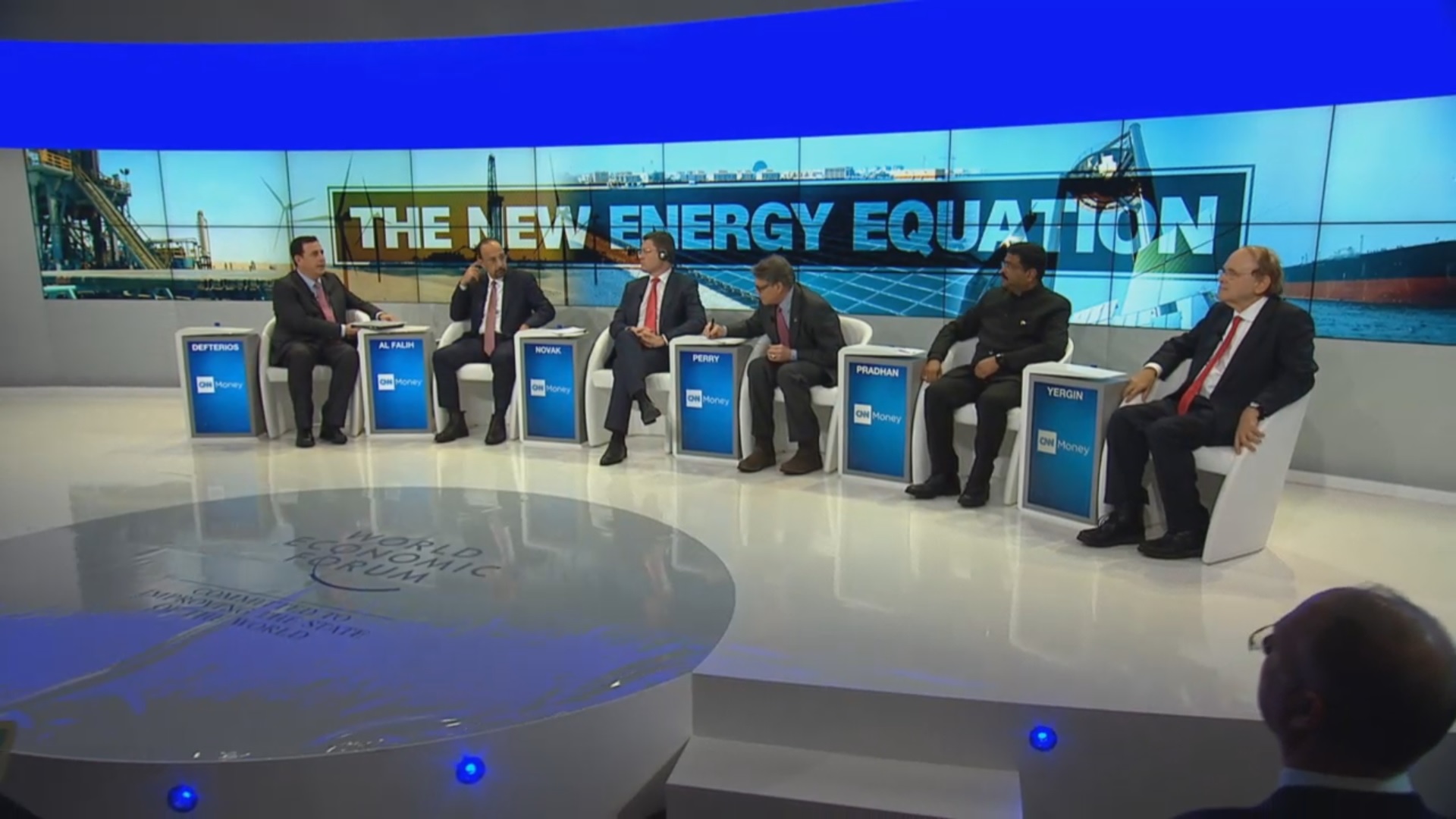 Uczestnicy panelu o ropie naftowej w Davos. Fot.: WEF
