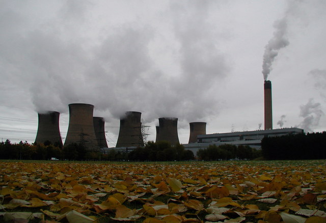 Elektrownia Eggborough w Wielkiej Brytanii. Żródło: WikiCommons, Paul Glazzard