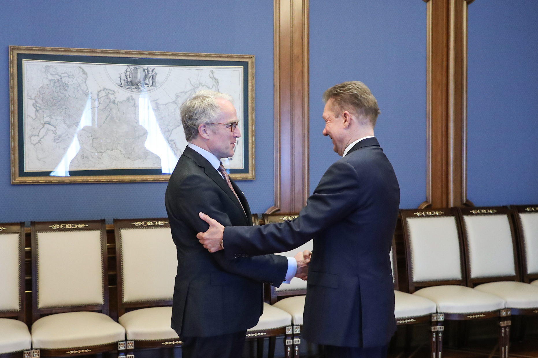 Prezes Gazpromu i ambasador Niemiec w Rosji. Fot. Gazprom