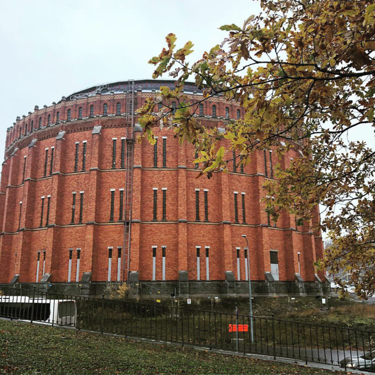 Budynek dawnej gazowni. W przyszłości budynek opery. Fot. BiznesAlert.pl
