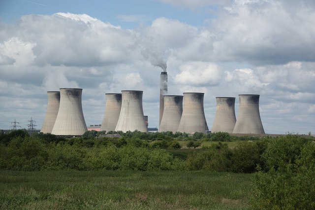 Elektrownia Cottam w Wielkiej Brytanii. Źródło: WikiCommons