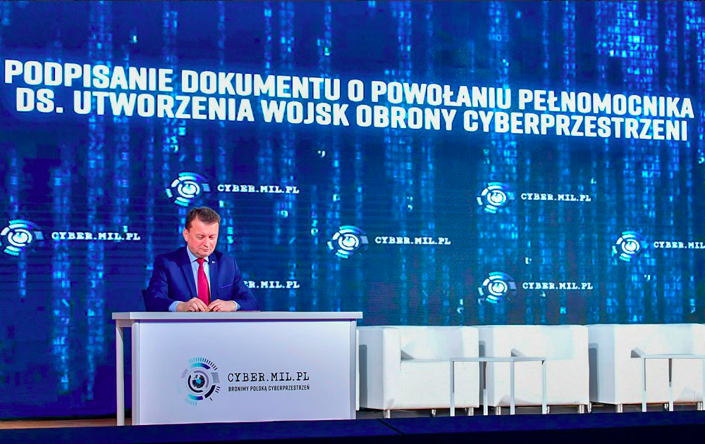 Szef MON Mariusz Błaszczak powołał pełnomocnika ds. utworzenia wojsk obrony cyberprzestrzeni. Źródło: Twitter MON