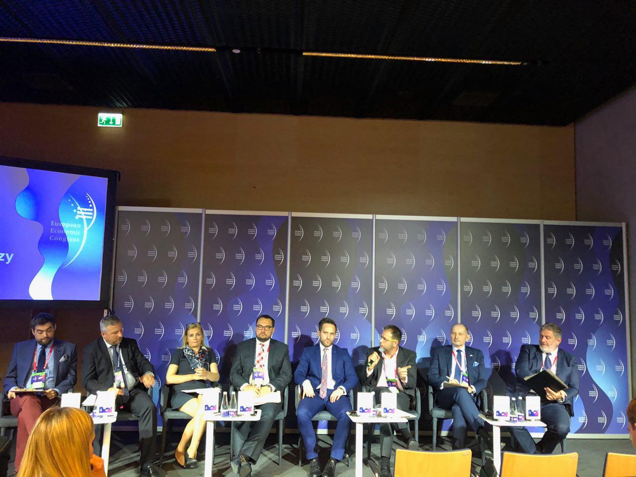 Panel "Sektor naftowy i chemiczny" podczas EKG 2019 Fot. BiznesAlert.pl