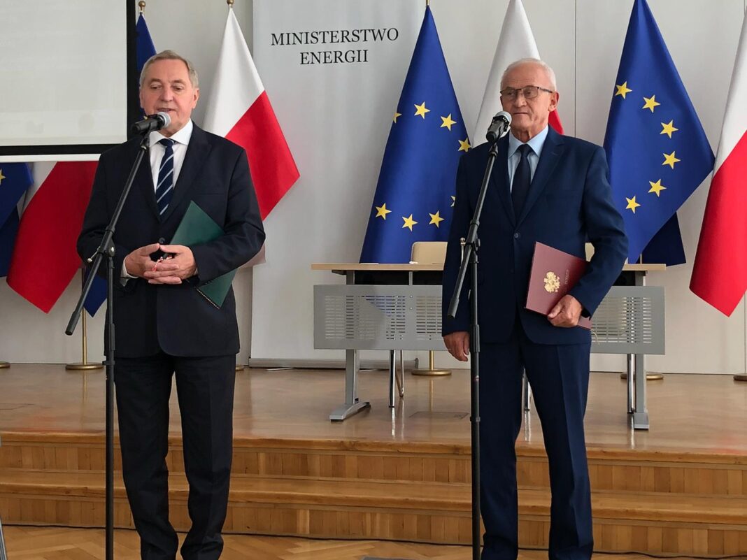 Konferencja prasowa Ministra Energii Krzysztofa Tchórzewskiego oraz Ministra Środowiska Henryka Kowalczyka fot. Bartłomiej Sawicki/BiznesAlert.pl