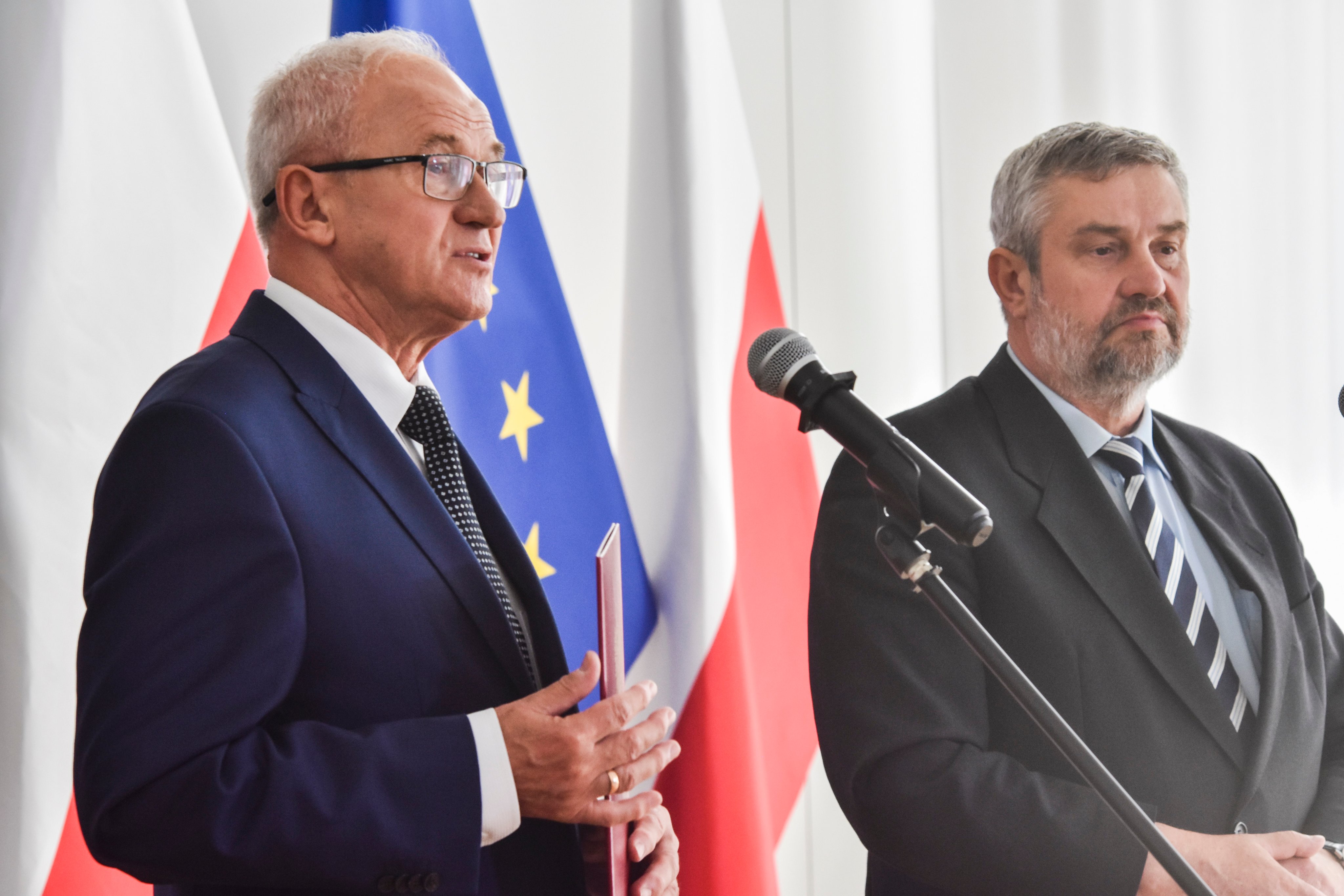 Minister energii Krzysztof Tchórzewski i minister rolnictwa Krzysztof Ardanowski. Źródło: Twitter/Ministerstwo Energii