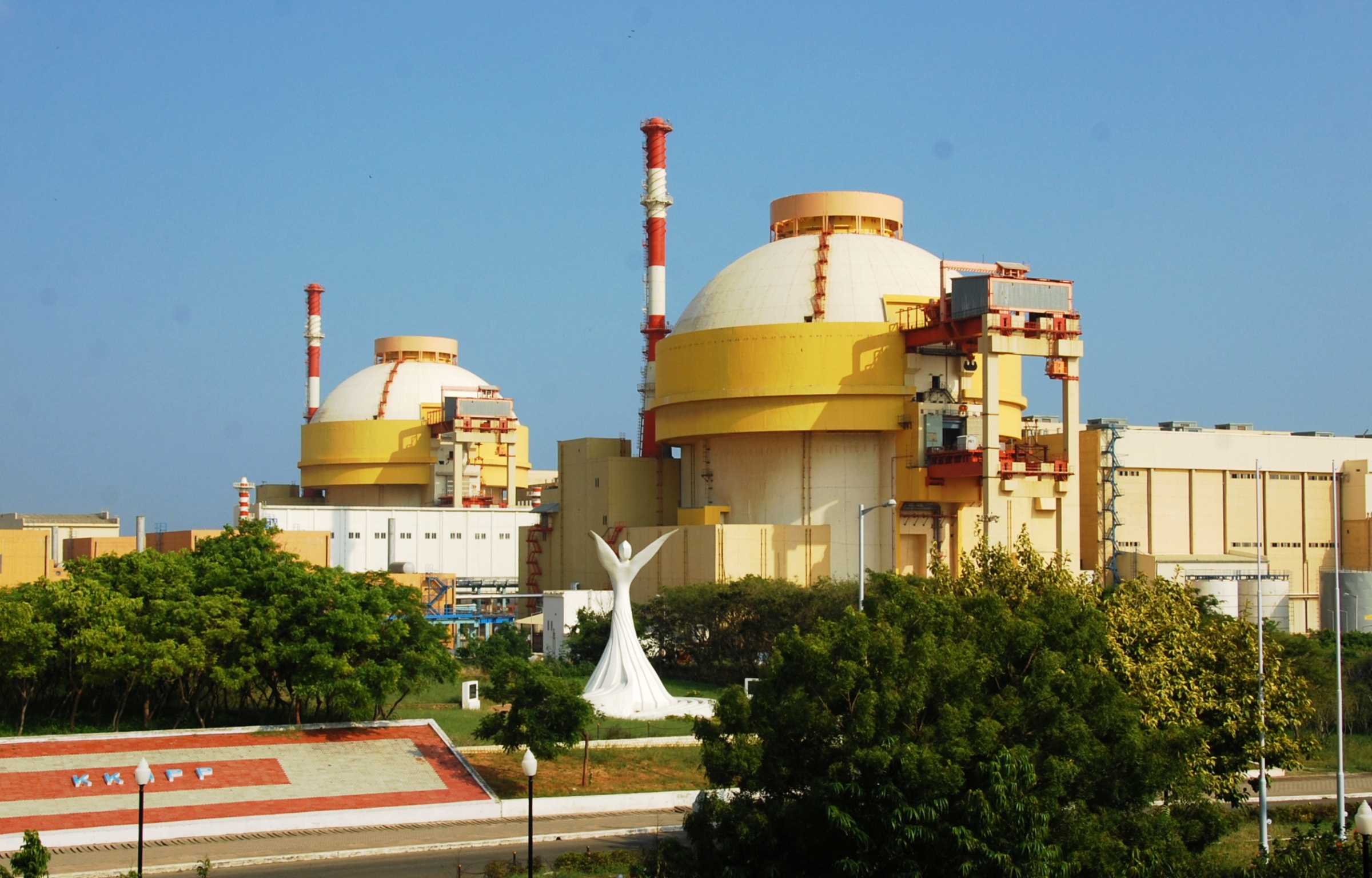 Elektrownia jądrowa Kudankulam w Indiach. Źródło: Wikicommons