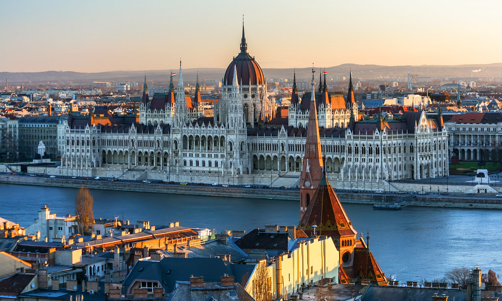 węgry Budapeszt, parlament węgierski. Źródło Flickr
