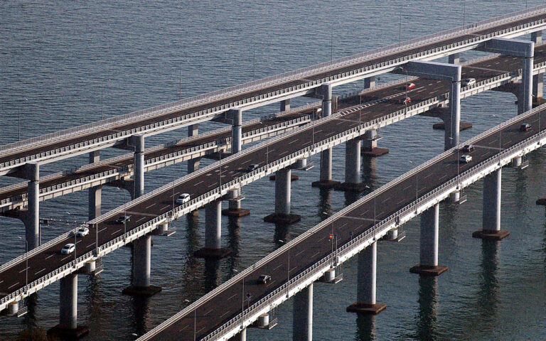 Autostrada w Chinach. Źródło: Flickr