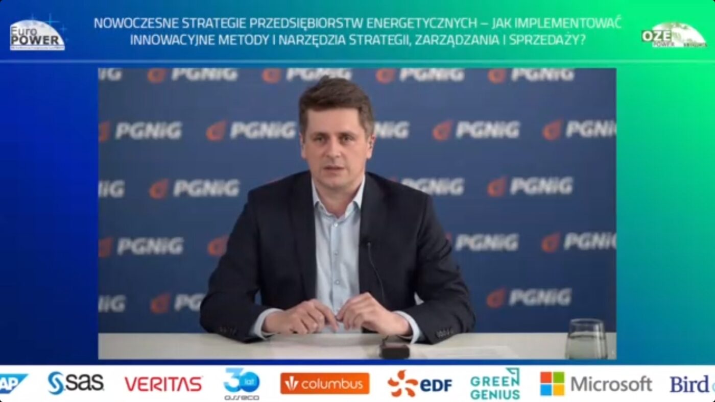 Dyrektor biura rozwoju biznesu w PGNiG OD Jacek Brzozowski podczas konferencji EuroPOWER 2021. Fot. BiznesAlert.pl