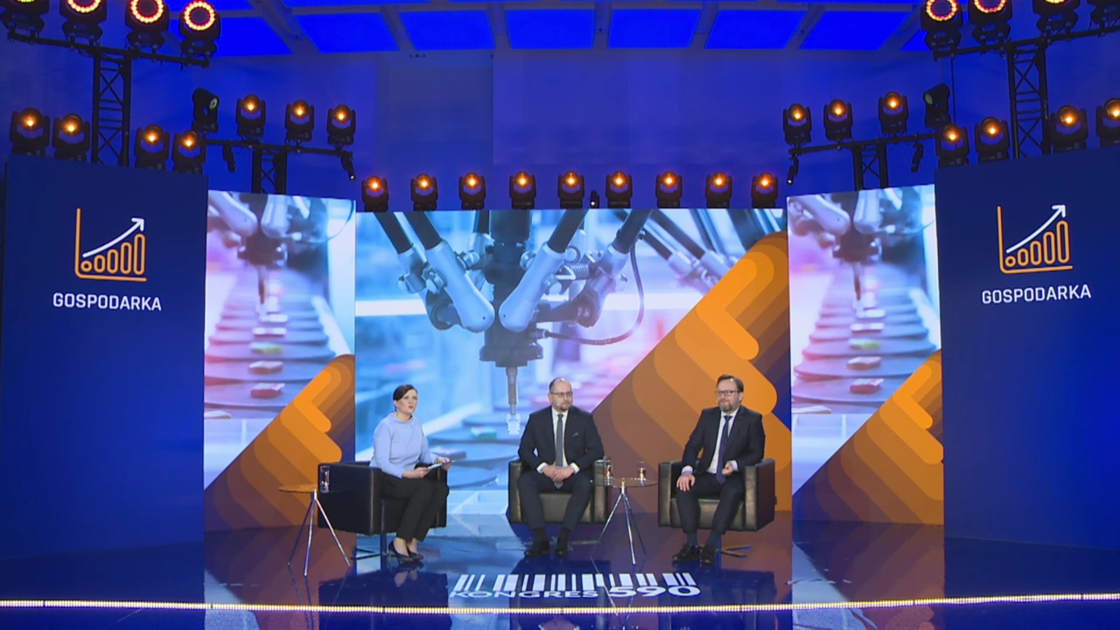 Panel dyskusyjny podczas Kongresu 590. Fot. BiznesAlert.pl
