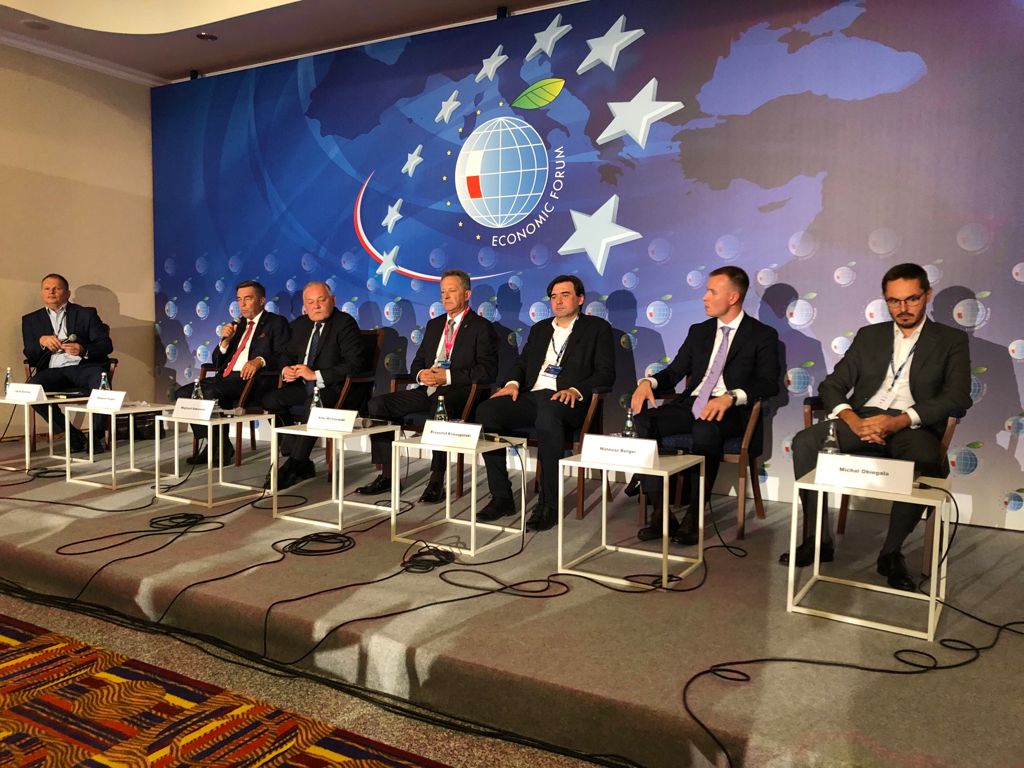 Panel poświęcony offshore podczas Forum Ekonomicznego w Karpaczu. Fot. Bartłomiej Sawicki