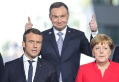 Od lewej: Emmanuel Macron, Andrzej Duda, Angela Merkel. Fot. Polska Agencja Prasowa