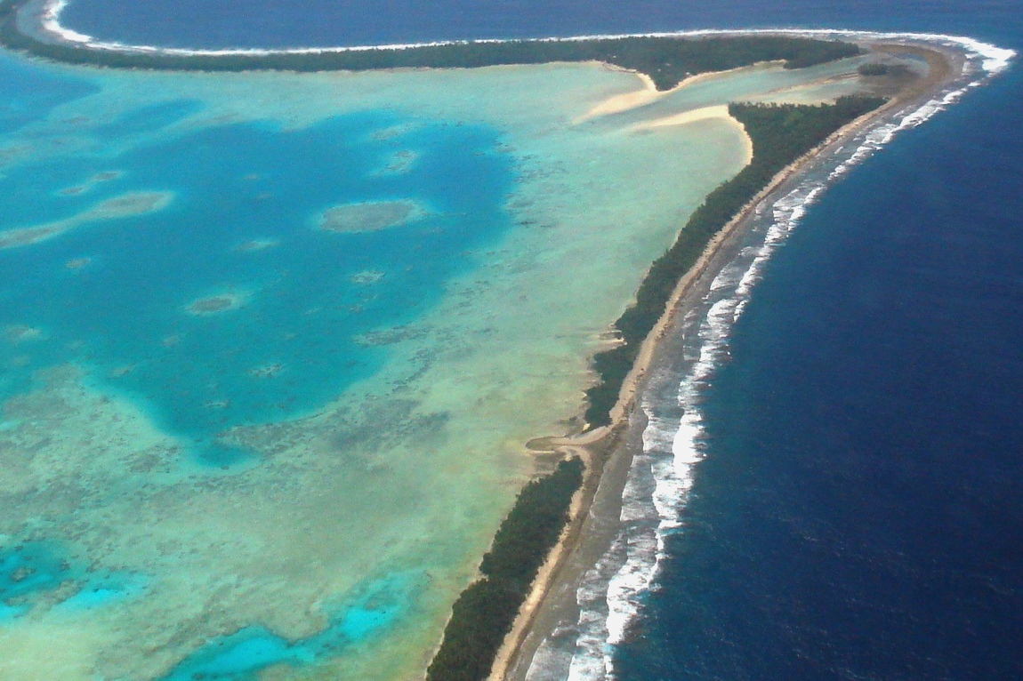 Tuvalu z lotu ptaka. Źródło Wikicommons