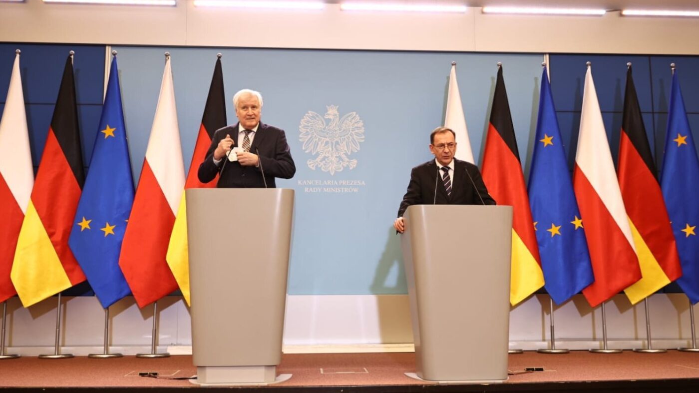 Szefowie MSW Polski i Niemiec Mariusz Kamiński i Horst Seehofer. Fot. KPRM
