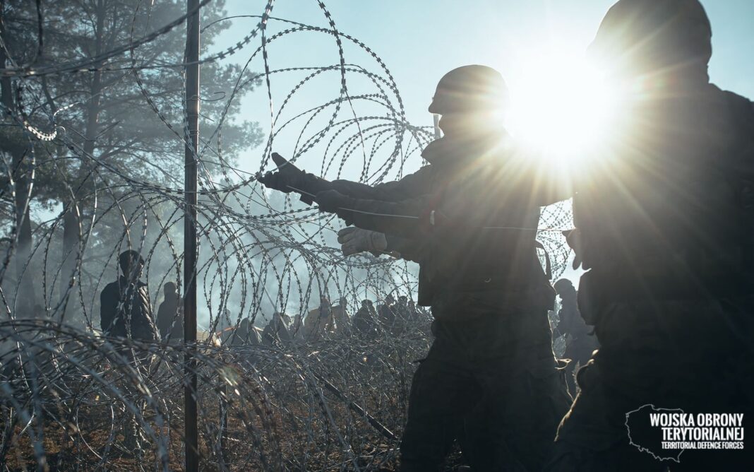 Kryzys migracyjny na granicy polsko-białoruskiej. Operacja Silne Wsparcie. Fot. Wojska Obrony Terytorialnej.