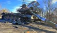Zniszczony czołg rosyjski na Ukrainie fot. Twitter.
