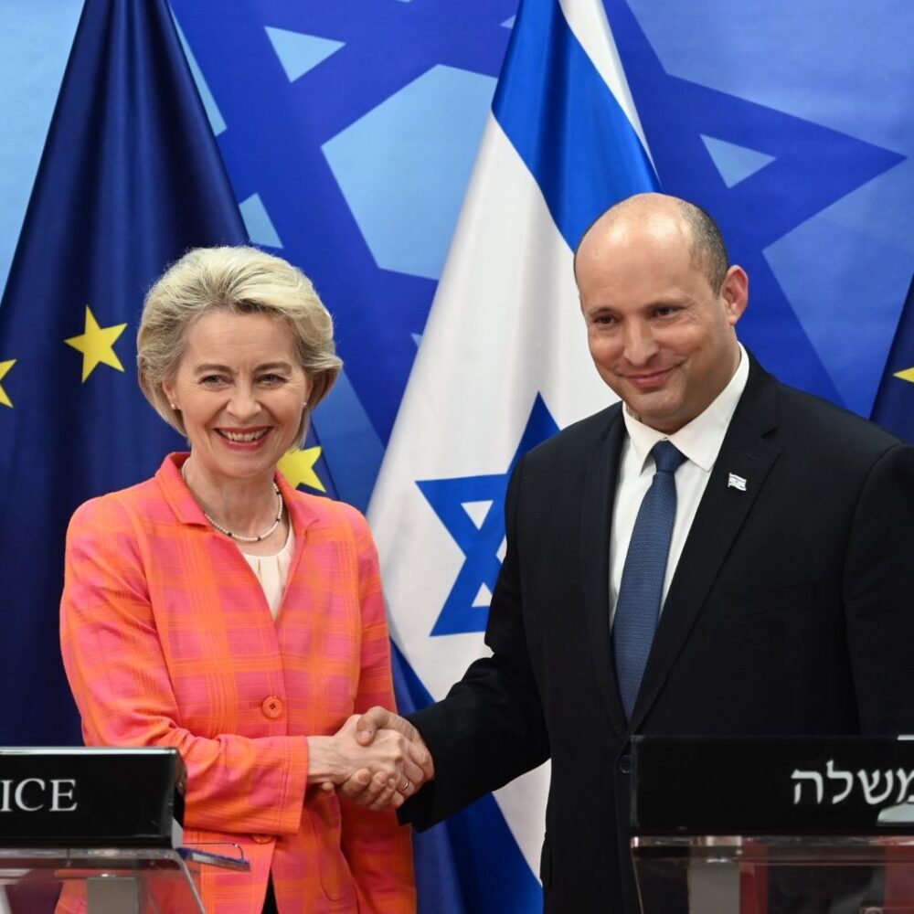 Ursula von der Leyen i Naftali Bennett. Fot. Komisja Europejska.