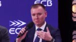 Pełnomocnik rządu ds. strategicznej infrastruktury energetycznej Mateusz Berger podczas konferencji POWERPOL. Źródło: YouTube