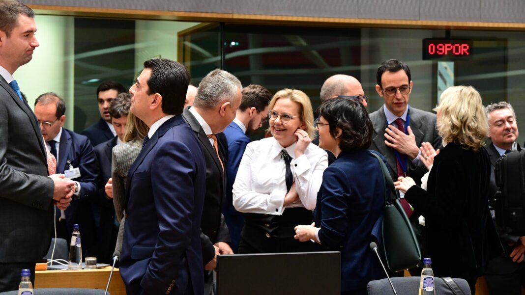 Minister klimatu Anna Moskwa na posiedzeniu RUE. Fot. Ministerstwo klimatu i środowiska.