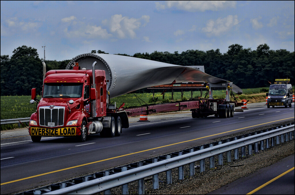 Transport turbiny wiatrowej. Fot. Flickr