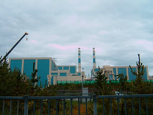 Elektrownia jądrowa Shika. Fot. Wikimedia Commons.