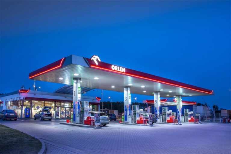 Orlen z rekordowym wsparciem od Europejskiego Banku Inwestycyjnego na transformację energetyczną