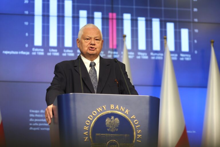 Stopy procentowe w dół. A razem z nimi raty kredytów