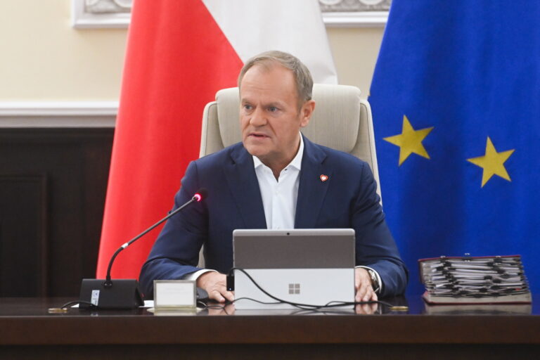 Premier: trzeba przygotować polskie konsulaty w USA na ewentualne deportacje Polaków