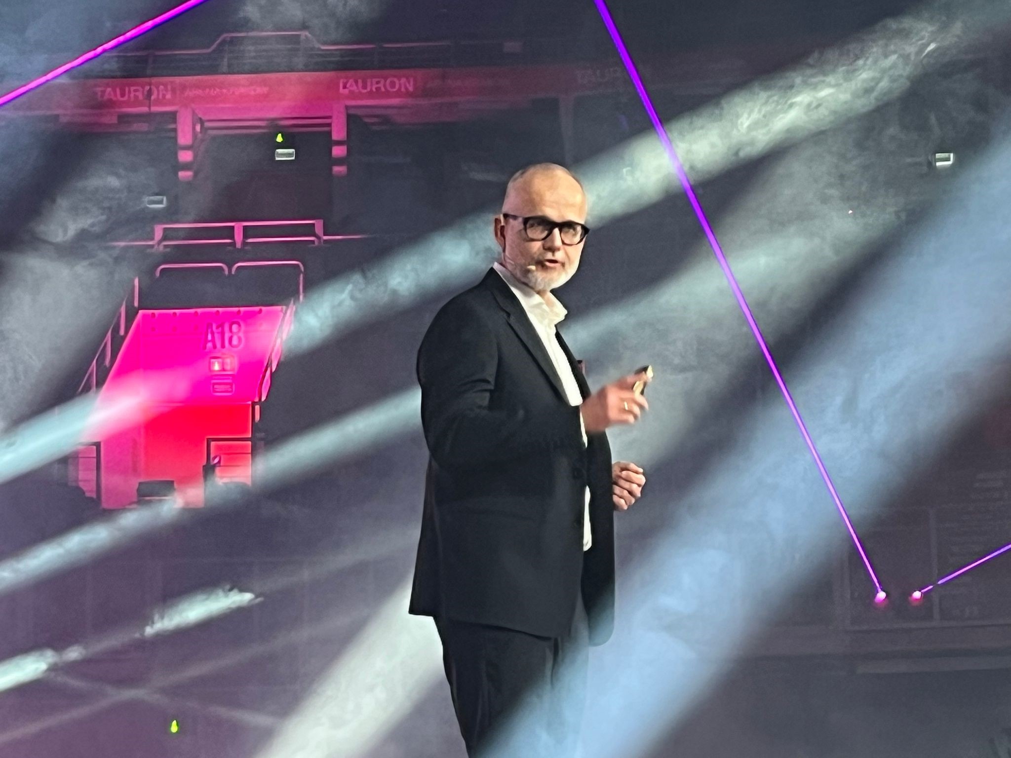 Grzegorz Lot, prezes Grupy Tauron podczas wtorkowej prezentacji jej strategii w Krakowie