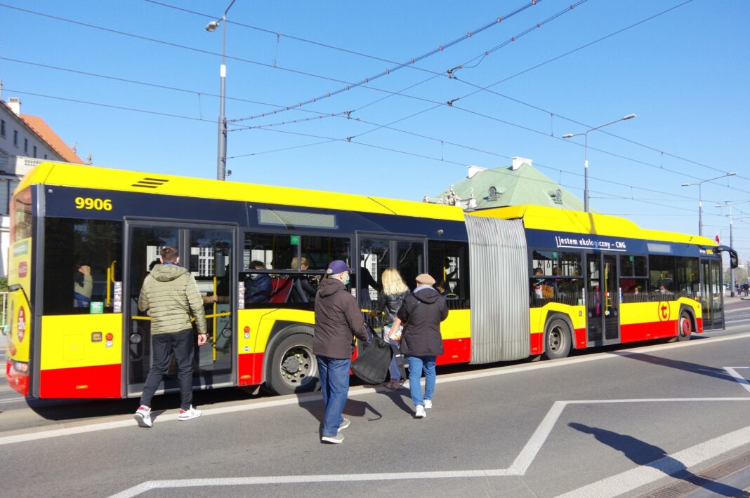 Gaz w autobusach