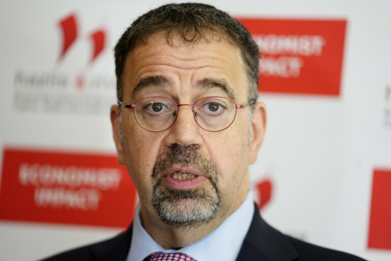 Noblista Acemoğlu zapowiada upadek polskiej gospodarki (felieton)