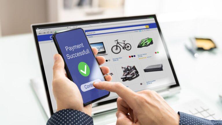 Jak płatności online napędzają sprzedaż transgraniczną: nowe możliwości dla biznesu