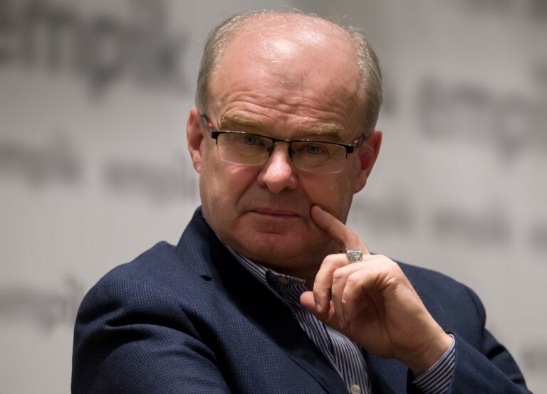Gen. Skrzypczak dla Biznes Alert: PGZ jest źle zarządzana, są tam ludzie, którzy nie odróżniają haubic od czołgu