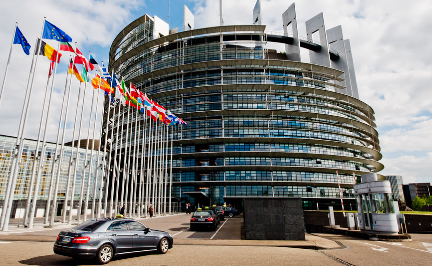 Parlament Europejski w Strasburgu. Źródło: wikimedia