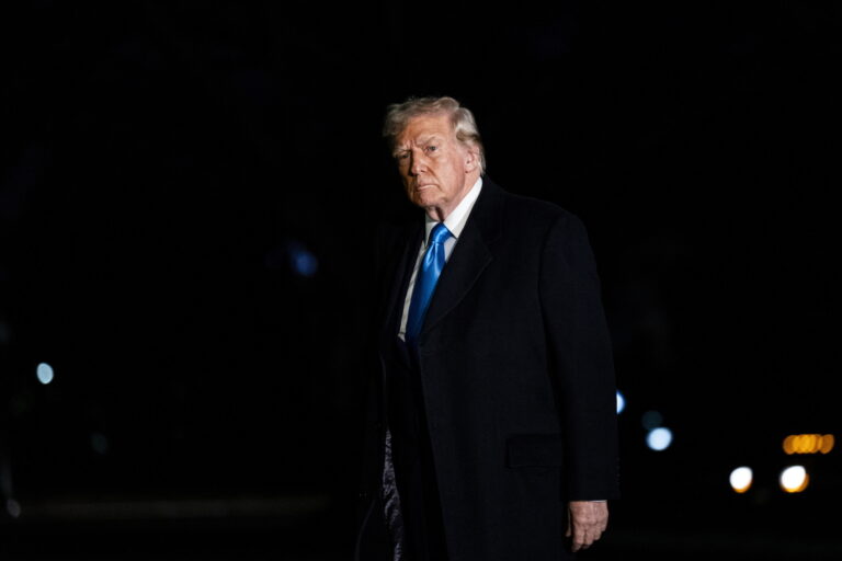 Trump może kontynuować pomoc Ukrainie za metale ziem rzadkich