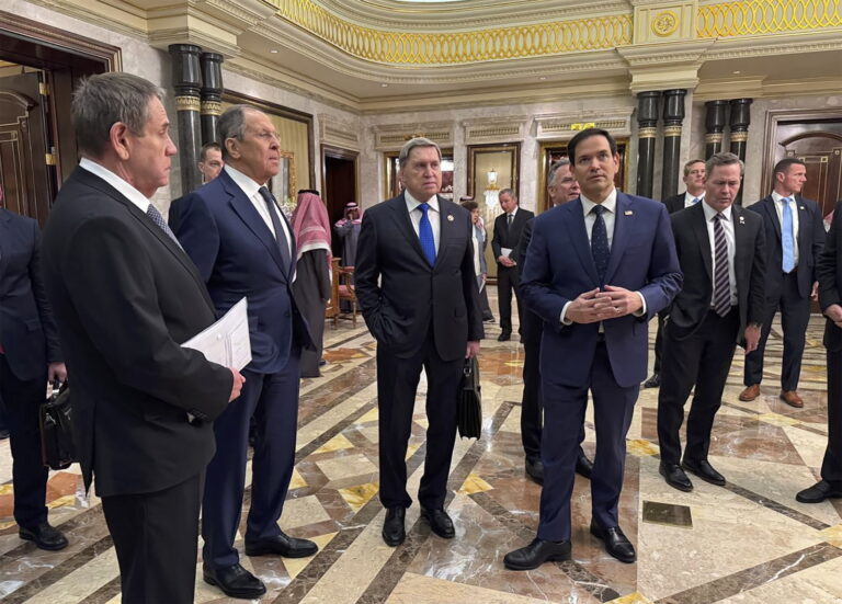 Rubio: Europa musi w końcu usiąść przy stole i wziąć udział w negocjach