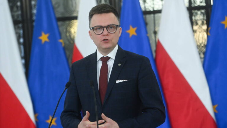 Polska 2050 chce obniżki marż kredytowych. Nadchodzą kolejne wakacje kredytobiorców?