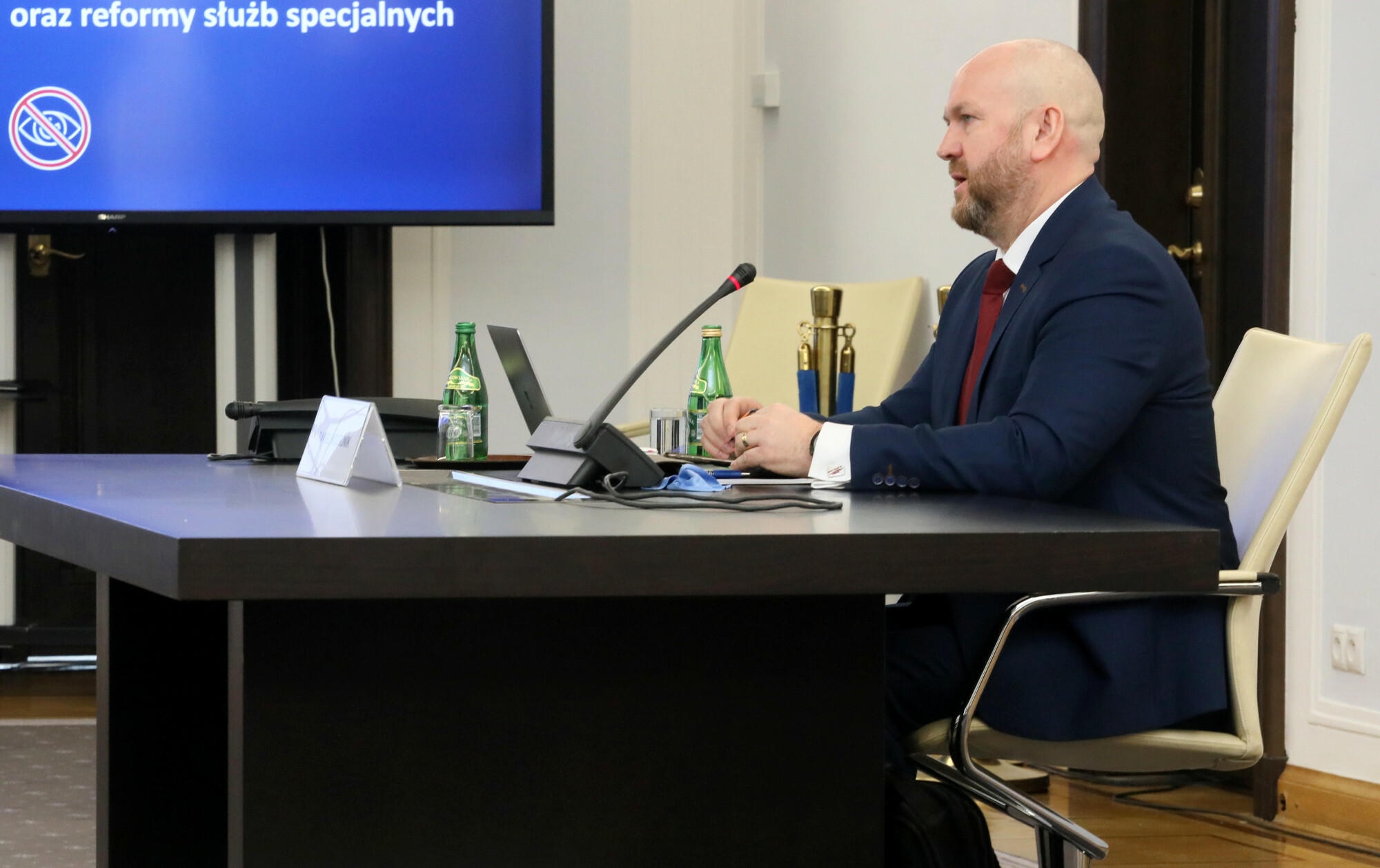 Byli pracownicy CBA i ABW znaleźli zatrudnienie w banku PKO BP