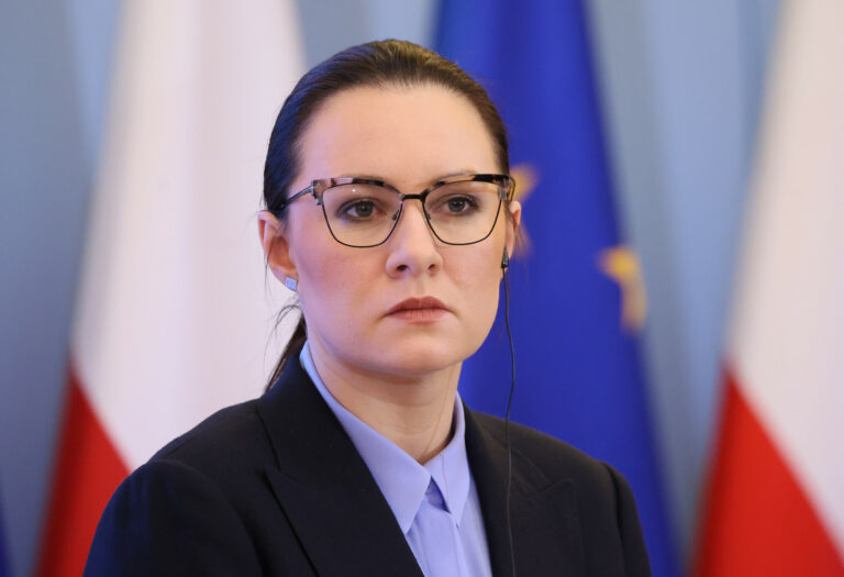 Bloomberg: Jeszcze dzisiaj Ukraina może podpisać umowę surowcową
