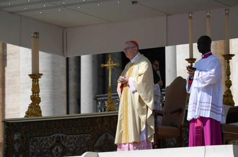 Kardynał Parolin: serdecznie wspominamy naszego ukochanego papieża Franciszka