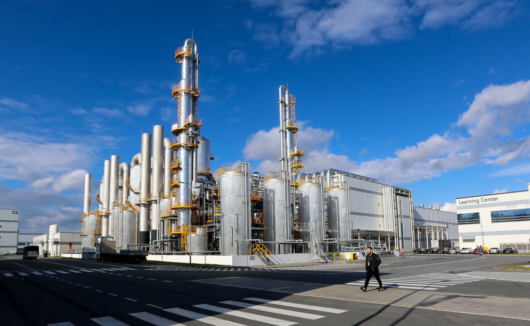 Nowe przepisy o śladzie węglowym, lansowane m.in. przez Francję, zagrażają inwestycjom takim jak LG Energy Solution Wrocław.
